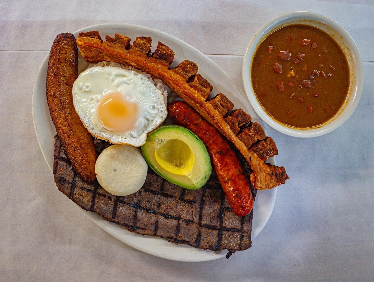 Bandeja Paisa